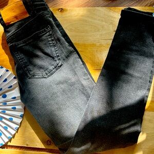 Zara | size 11-12 girls | Dark grey | mid rise skinny jeans